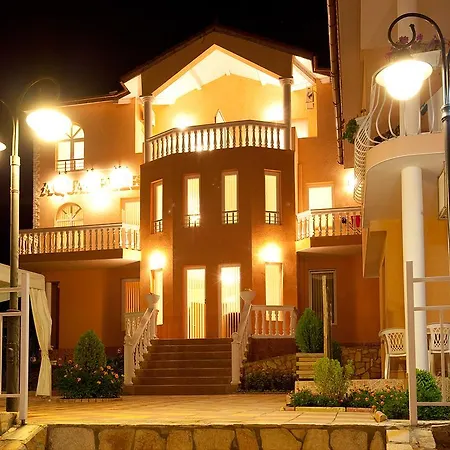 Aquarelle And Villas 3*