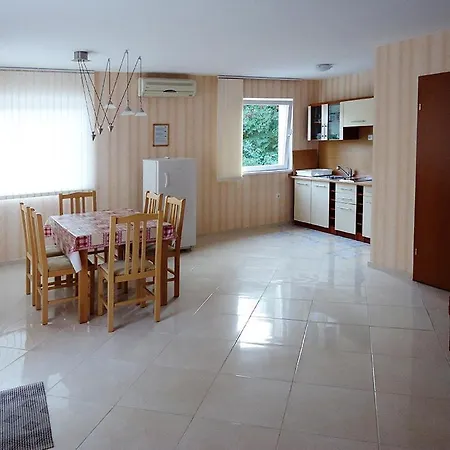 Aparthotel Aquarelle And Villas 3*