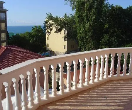 Aquarelle And Villas Golden Sands