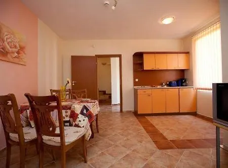 Aparthotel Aquarelle And Villas 3*