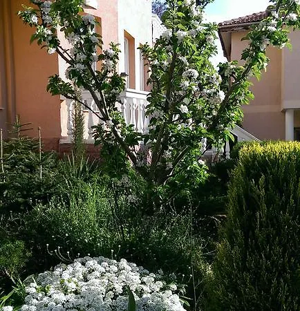 Aquarelle And Villas Aparthotel Golden Sands