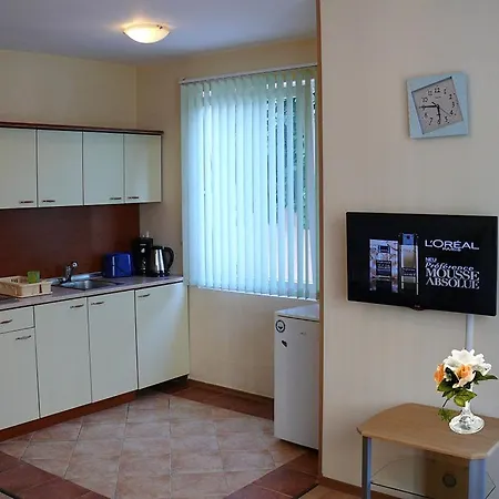 Aquarelle And Villas Aparthotel 3*